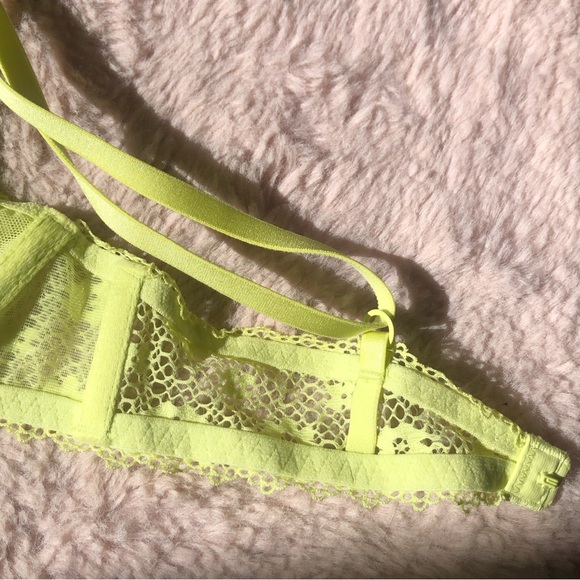 💛VICTORIA’S SECRET BRALETTE LACE BRA - Picture 13 of 15
